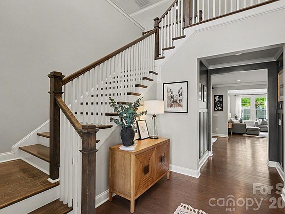 3rd image of 17005 Luvera Ln