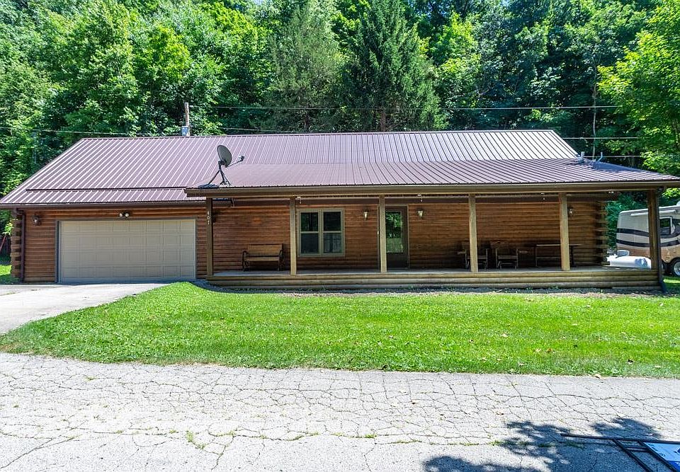 1st image of 407 Country Ln