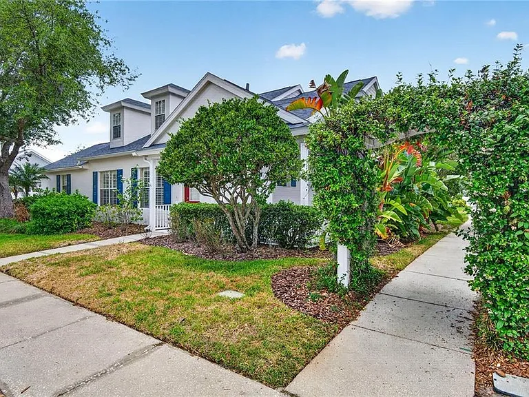 10801 Spring Mountain Pl — Photo 3