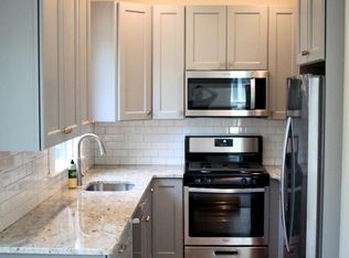 14 Bigelow St #2, Cambridge, MA 02139