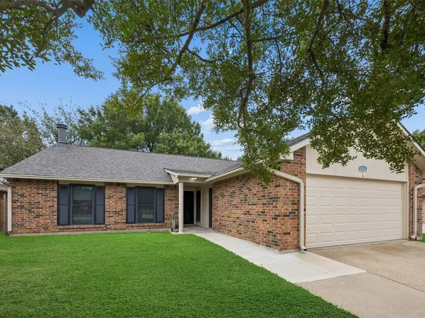 2312 Havenwood Dr, Arlington, TX 76018