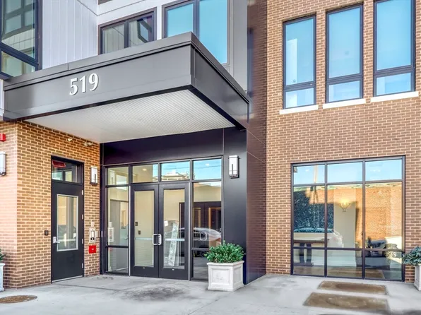 519 E 2nd St #408, Boston, MA 02127