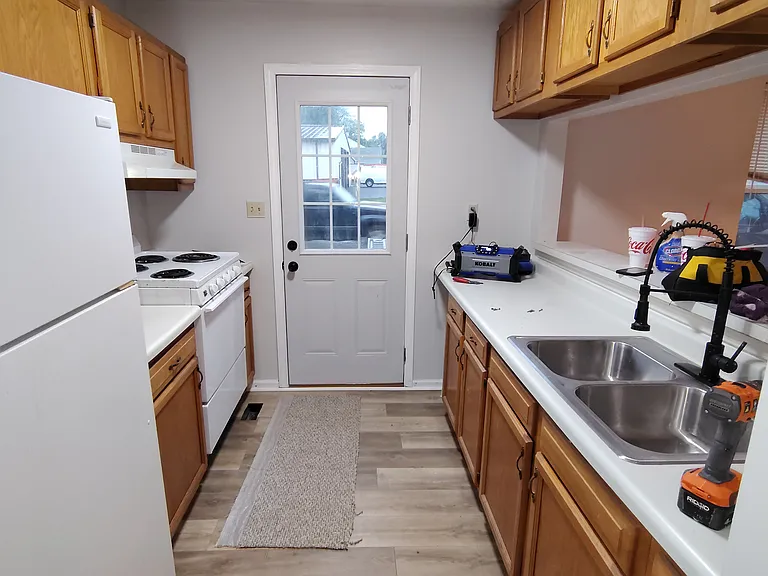 418 E Vaile Ave #A — Photo 6