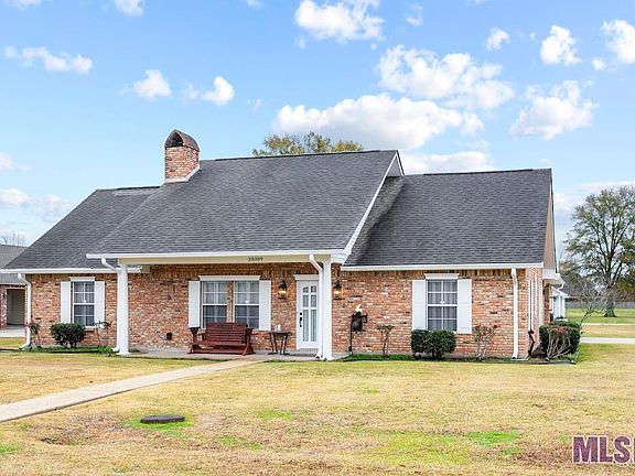 2nd image of 38389 Oakleigh Ln