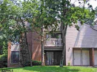 402 Meadowbrook Dr #402, Mays Landing, NJ 08330