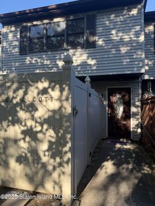 12 Alcott St #A, Staten Island, NY, 10312
