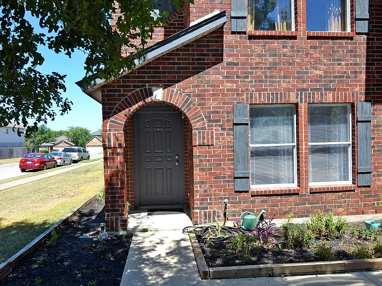 2514 Byfield Dr — Photo 26