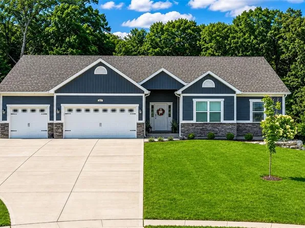 111 Providence Ridge Ct, Wentzville, MO 63385