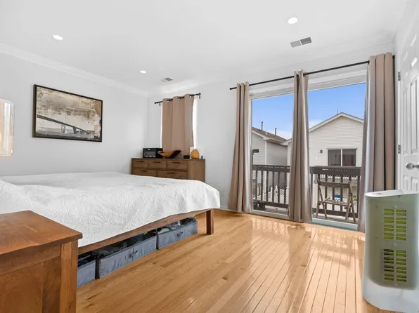 47 Grieco Drive image 7 of 15