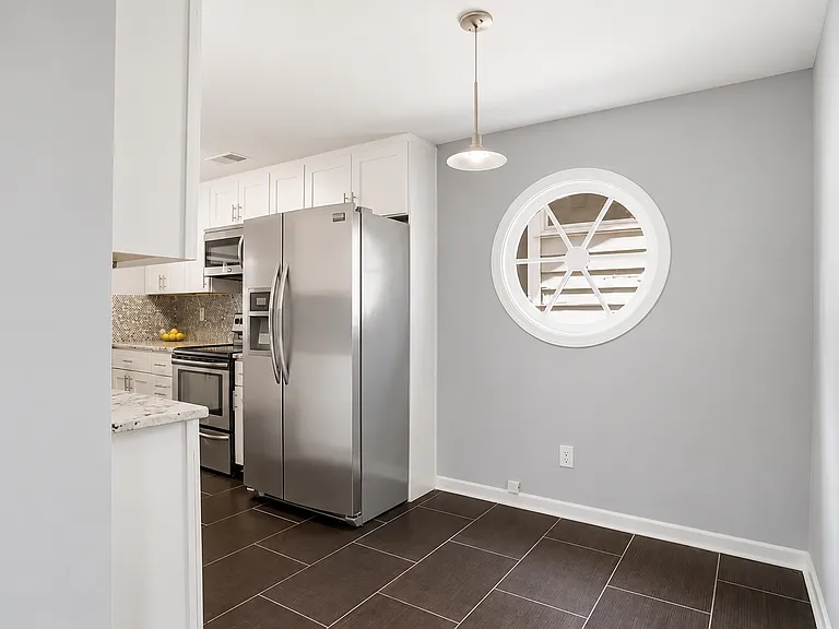 334 Home Park Ave NW — Photo 10