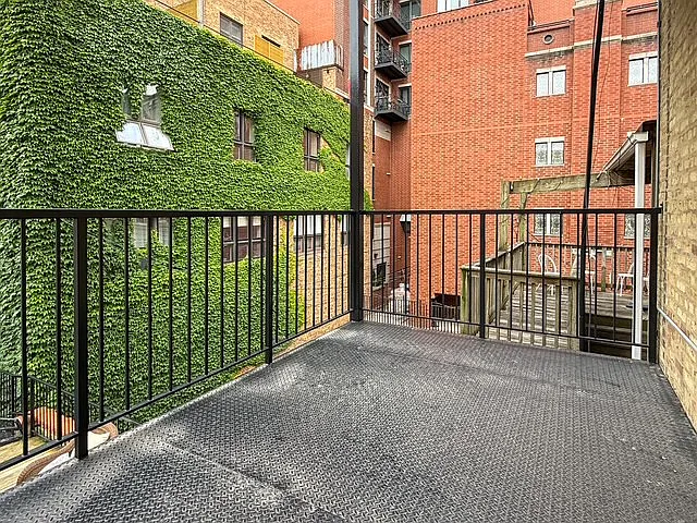 1455 N Sedgwick St #2 — Photo 10