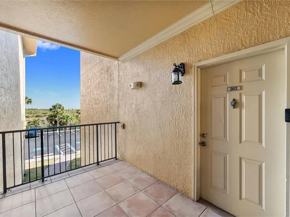 4305 Bayside Village Dr APT 202, Tampa, FL 33615