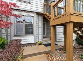 7466 Nall Ave, Prairie Village, KS 66208