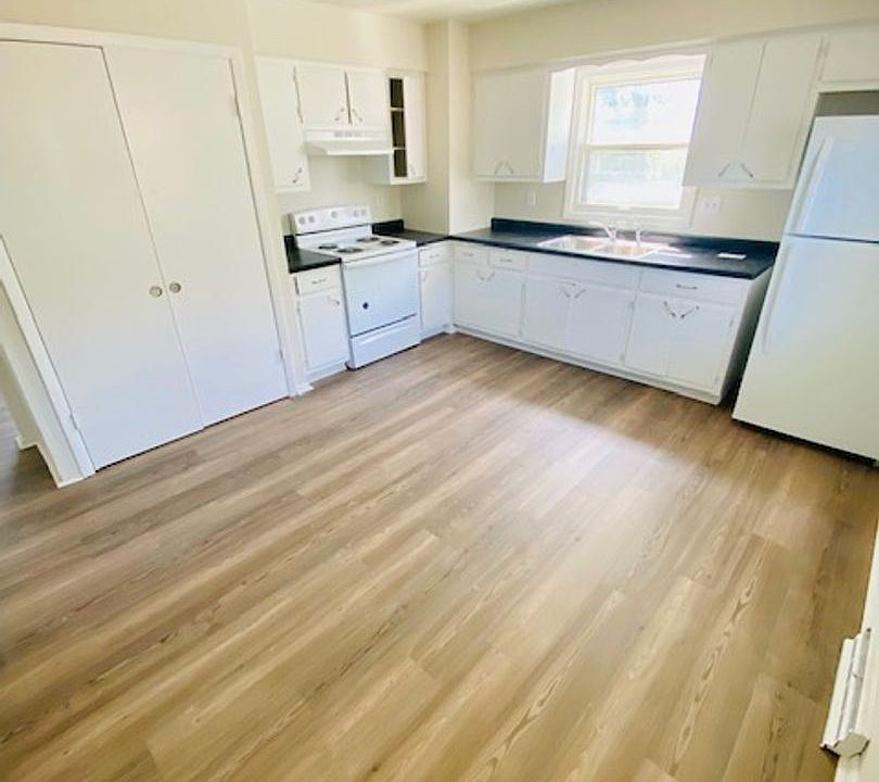 1st image of 5149 N 91st St #11227766