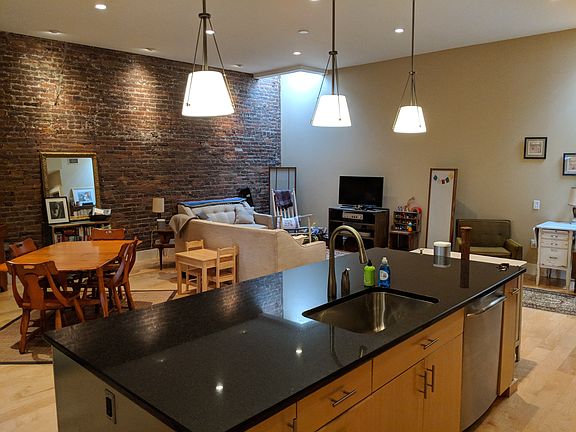 2nd image of 509 Bogart Ct Unit 202