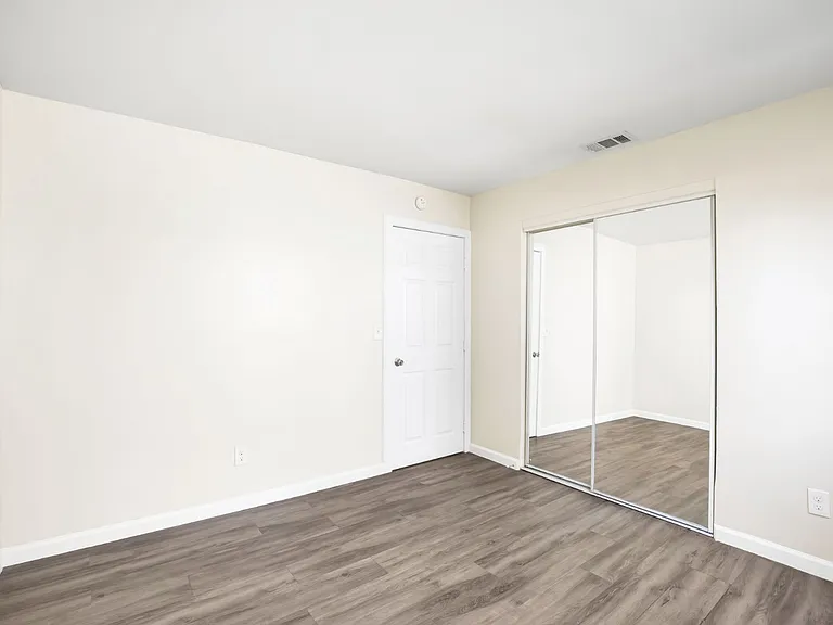 25269 Park Ave #A-21 — Photo 12