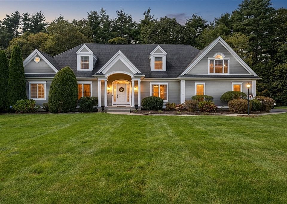 1st image of 15 Leland Dr
