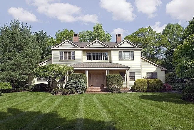 54 Clarke Ct photo 1