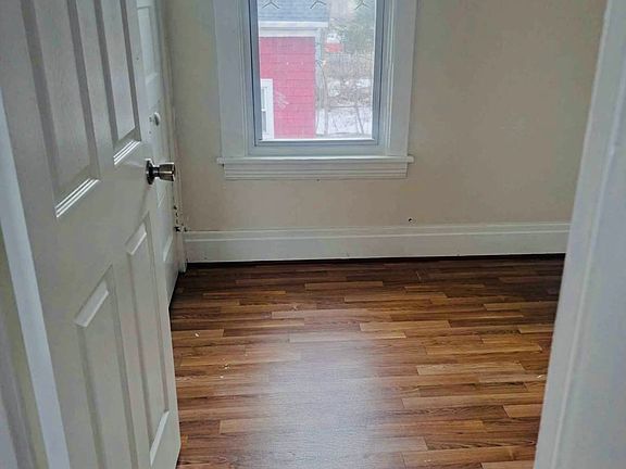 3rd image of 101 Grider St #2