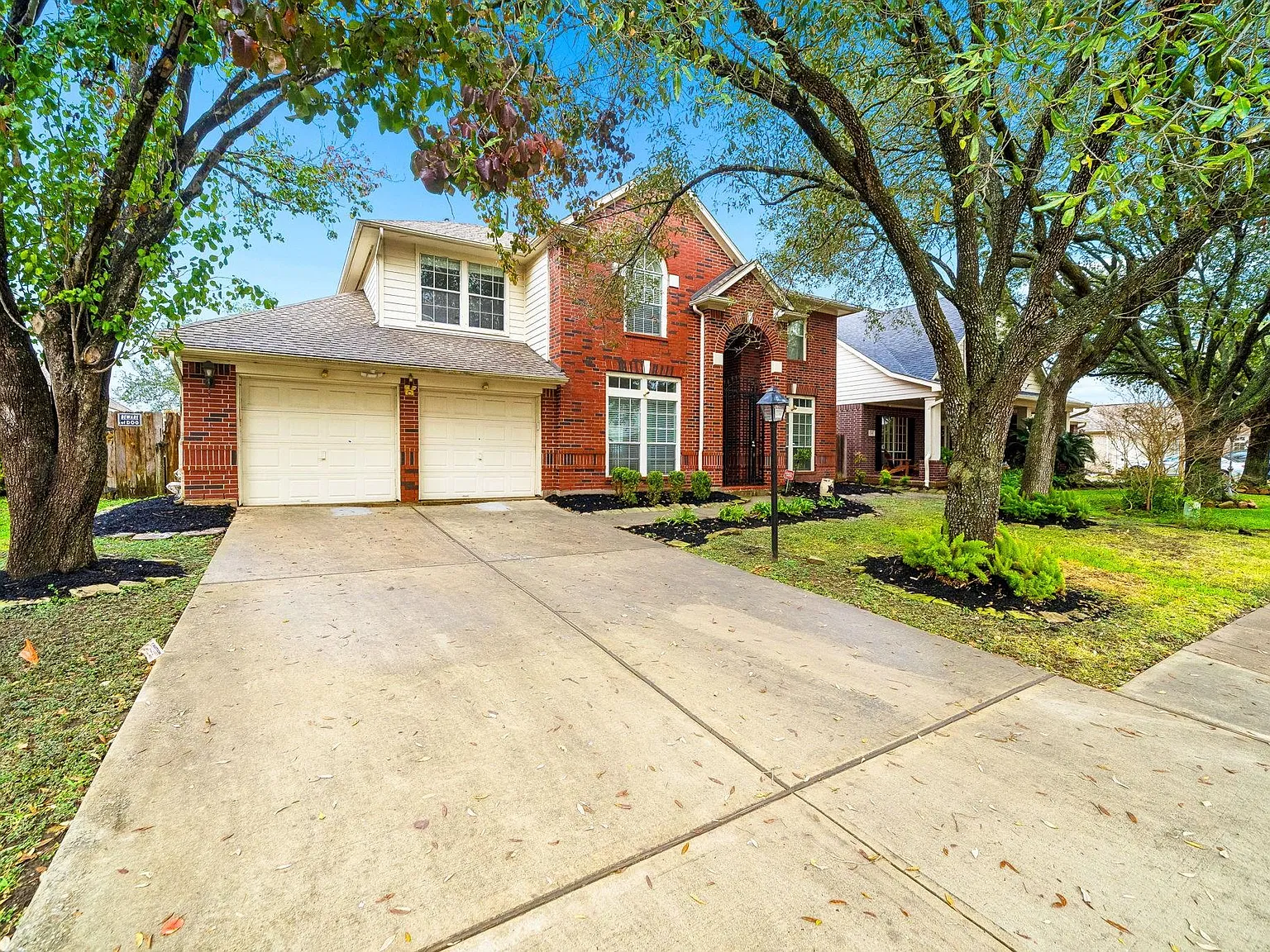 4 bed, 2.5 bath, 3251 sqft, $3,000 — Photo 3