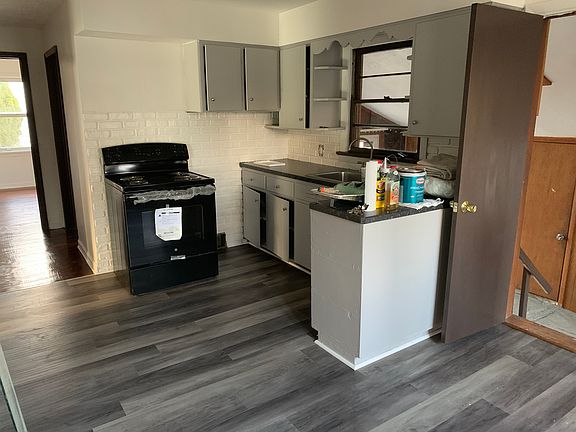 4th image of 6935 Glenwood Ave
