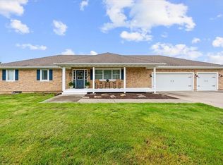 727 Redmans Victory Ln, Oak Grove, MO 64075