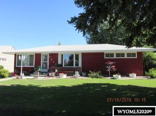1517 Grace Ave, Worland, WY 82401
