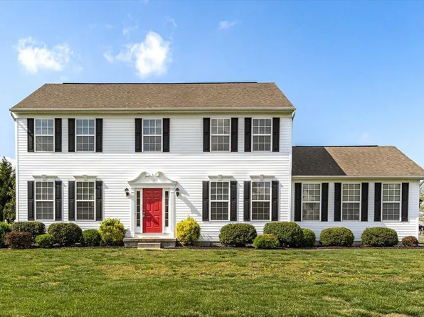 2 Waterford Ln, Selbyville, DE 19975