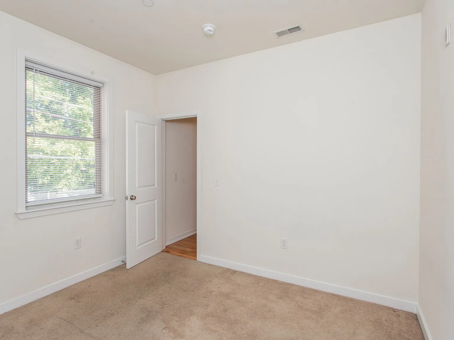 1310 N Carlisle St Unit 2f — Photo 4