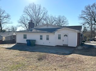 305 Clapp St, Graham, NC 27253