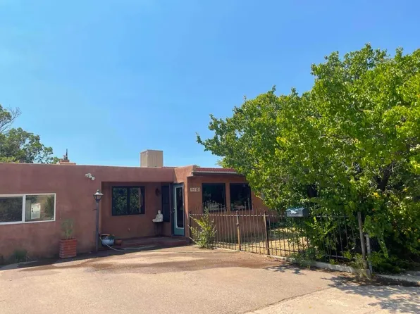 1101 Avenida Codorniz, Santa Fe, NM 87507