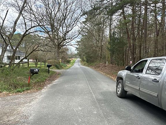 3rd image of Tct 3 Popham Rd