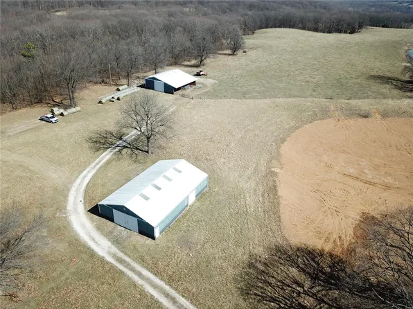 1 Pike 282, Bowling Green, MO 63334