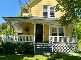 630 Prospect Ave, Rumford, ME 04276