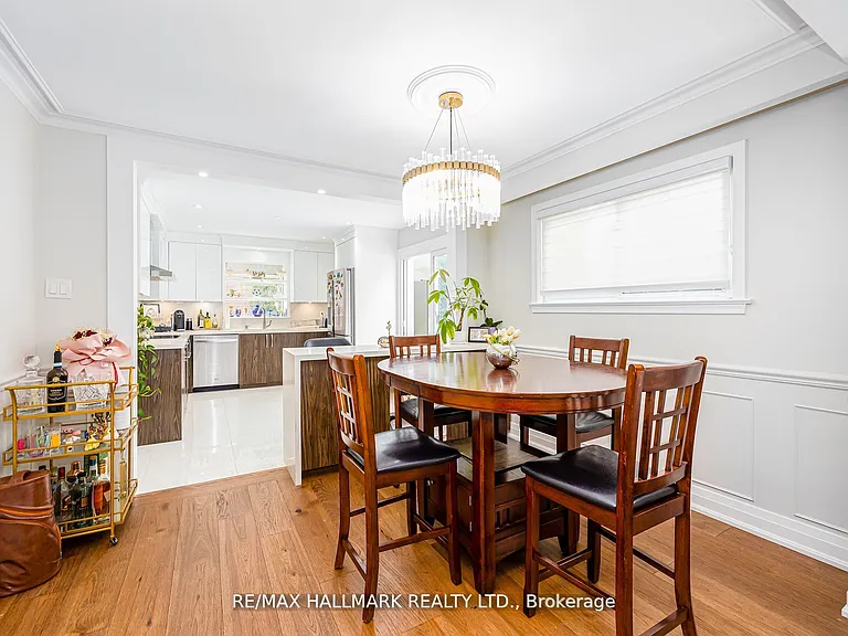 16 Paultiel Dr W — Photo 19
