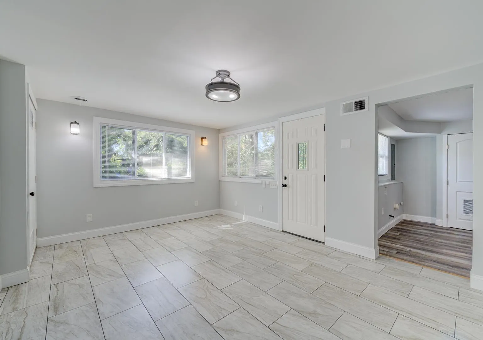 52 Marquette Dr — Photo 3