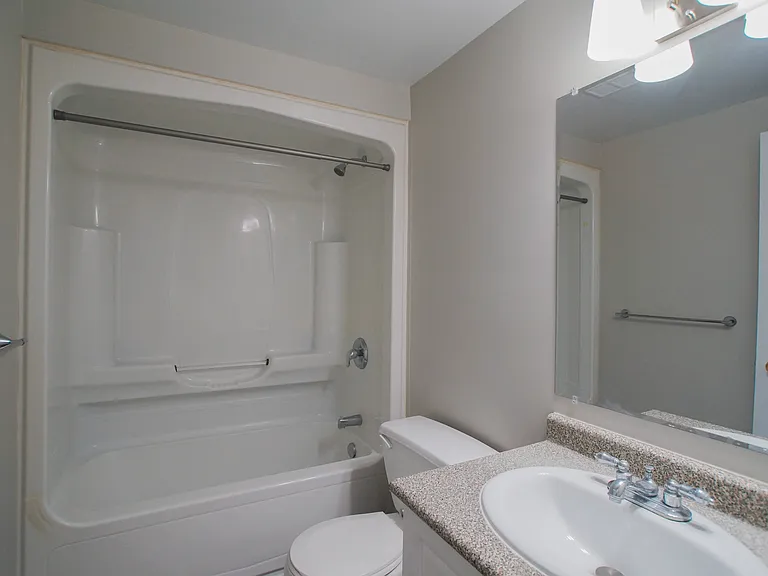 736 Old Albert St #115 — Photo 16