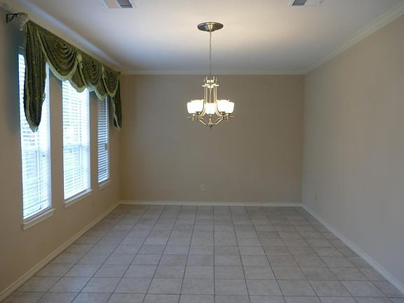 4th image of 16614 Colony Terrace Dr