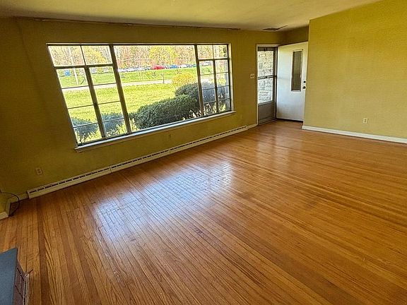 5th image of 4022 W Chester Pike