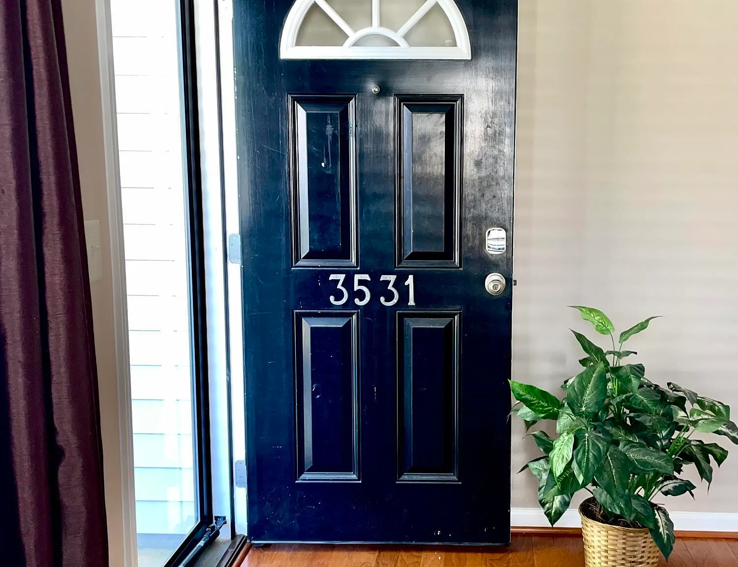 3 bed, 2.5 bath, 1572 sqft, $1,695 — Photo 2