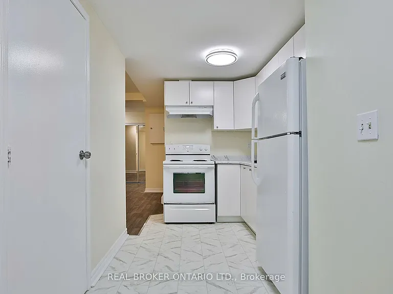 53 Maria St #5 — Photo 7