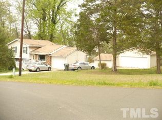 3925 Live Oak Rd, Raleigh, NC 27604