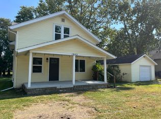 1642 Bristol Ave NW, Grand Rapids, MI 49504