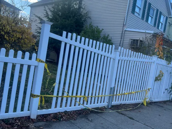 92-94 Linnett Street image 5 of 14