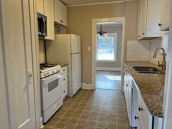 3rd image of 617 Bohm Ave