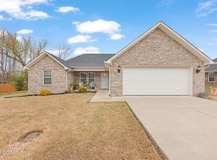 8046 Pillow St, Milan, TN 38358