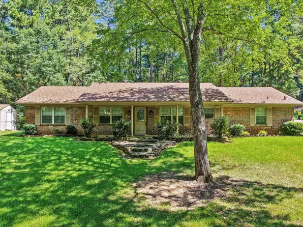 410 S Willis St, Daingerfield, TX 75638