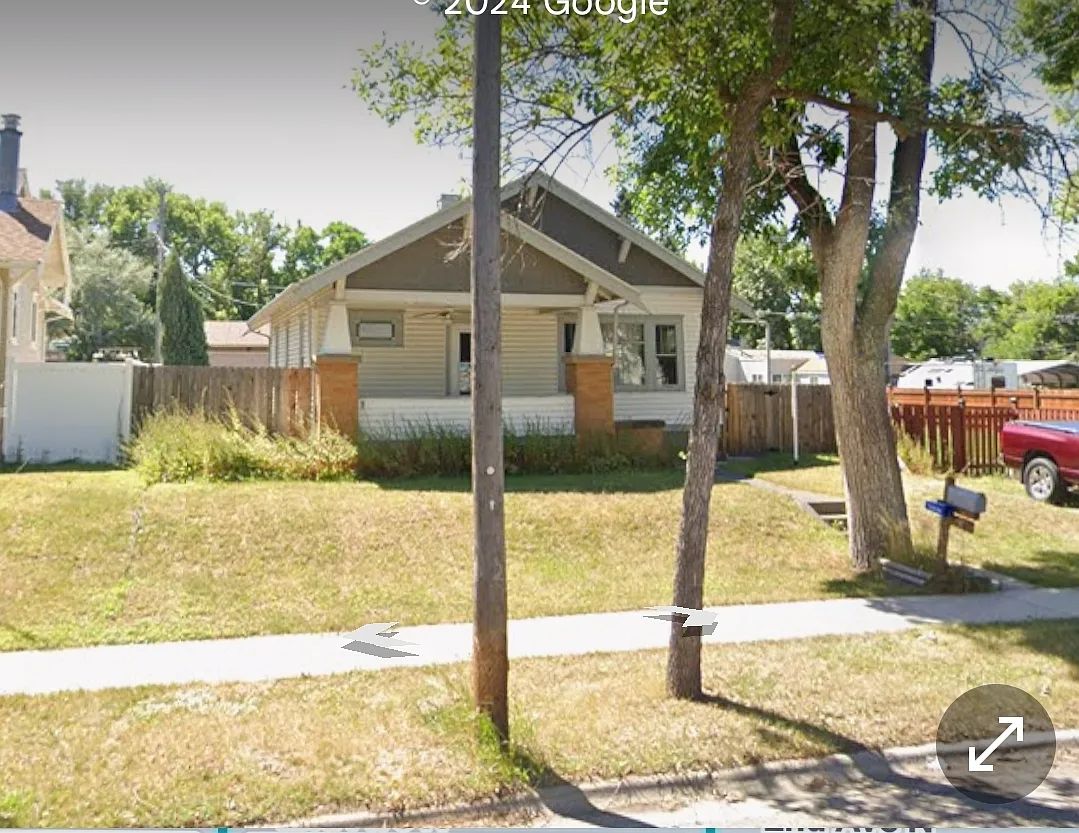 4 bed, 2100 sqft, $2,100 — Photo 1