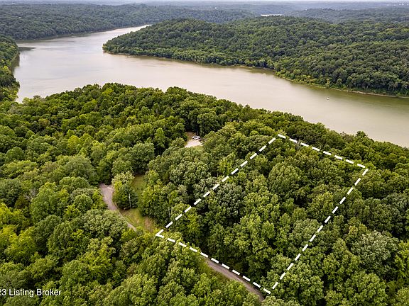 3rd image of 7 Woodlawn Dr
