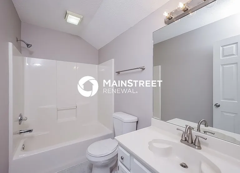 10812 Pineview Ct — Photo 14